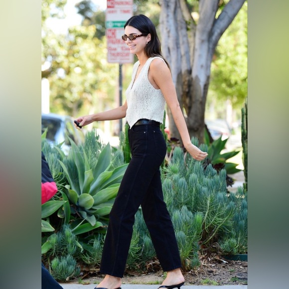 Beautiful knit cream tank - Picture 4 of 4